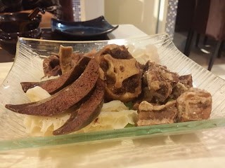 牛精皇的相片 - 九龍城