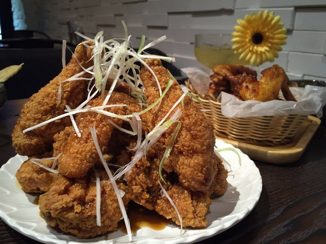 get wowed from the 1st to last bite of this chicken mountain