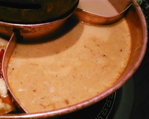 沙嗲湯 - 尖沙咀的酒鍋