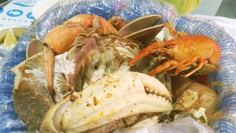 Dungeress Crab / 小龍蝦 / 白蜆 - 灣仔的Mr. Crab by The Captain's House