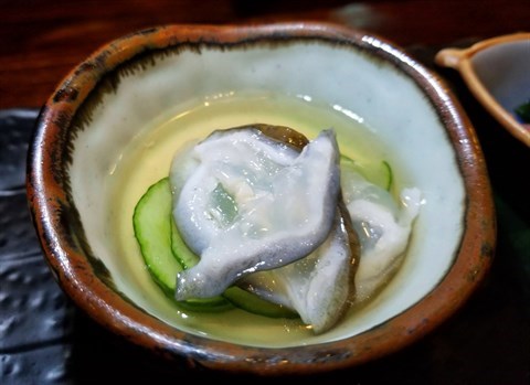 三文魚軟骨配青瓜片 - 西環的神川日本料理