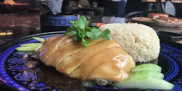 7/5起試業!天天海南雞飯新增和牛手卷賽螃蟹等小菜