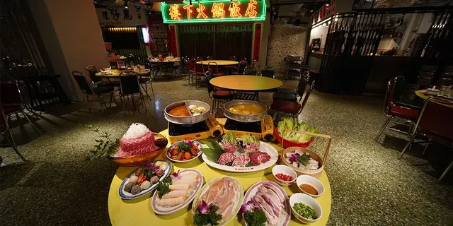 七十年代香港懷舊風！銅鑼灣新開9000呎火鍋館　極上牛肉刺身+稀少爽脆豬腳筋(有片)