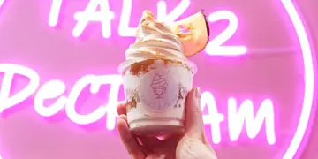 淡粉玫瑰雪糕x自家製蘋果醬  尖沙咀新開粉紅雪糕屋（有片）