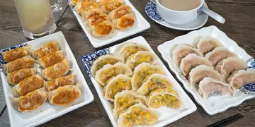 饺子专门店推全场饺子买一送一优惠 新增寿喜烧牛肉味及素饺(有片)