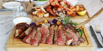$888超巨型炭烤海鲜拼盘/和牛斧头扒 中环人气意大利餐厅全新菜单(有片)