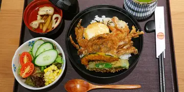 中环天妇罗名店北角开设副线 $68入门版天丼+$108原只软壳蟹天妇罗丼饭(有片)