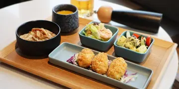 荃湾新开健康主题海景多国菜！自选三菜一汤午市定食+必食牛油果温泉蛋(有片)