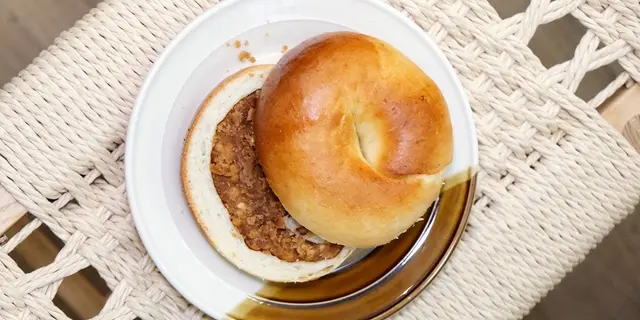 人氣Bagel網店進駐旺角開Cafe 推介手工Bagel+抹茶奶酥蛋糕+Tiramisu