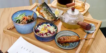 推介丰富茶渍饭定食+手工柚子卷蛋 母女档主理西营盘新日系Cafe