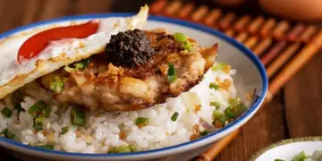 5大煎肉餅飯推介 即叫即煎蝦頭油肉餅飯、大坑人氣蔥油肉餅飯