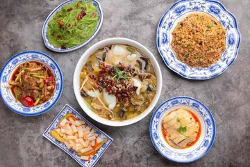【识食攻略】唔辣唔食！朝圣人气川菜馆！