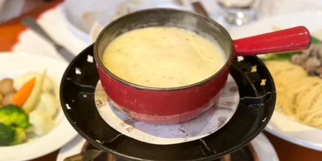 4大芝士火鍋推介 正宗瑞士菜專門店、黑松露芝士火鍋
