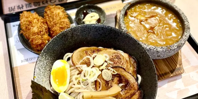 5大人氣海鮮湯沾麵店 特製龍蝦沾麵、番茄蝦湯沾麵