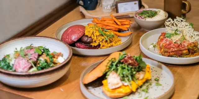 香港咖啡店Brunch推介 人氣Ricotta Toast、高質純素cafe