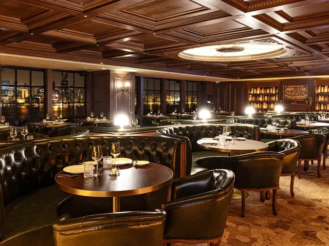 復古藏書室嚐法日菜: 海景x現場樂隊 必食鵝肝/龍蝦/藍蟹鉗/荷蘭小牛肋排