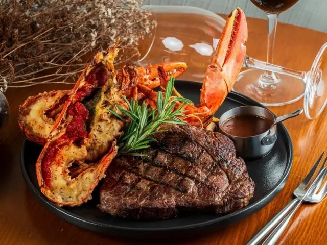【復活節限定】$398 龍蝦牛扒2人餐！買1送1啤酒紅白酒！