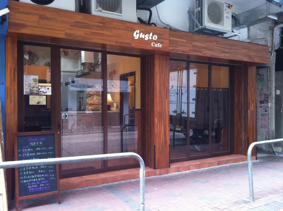 Gusto Cafe