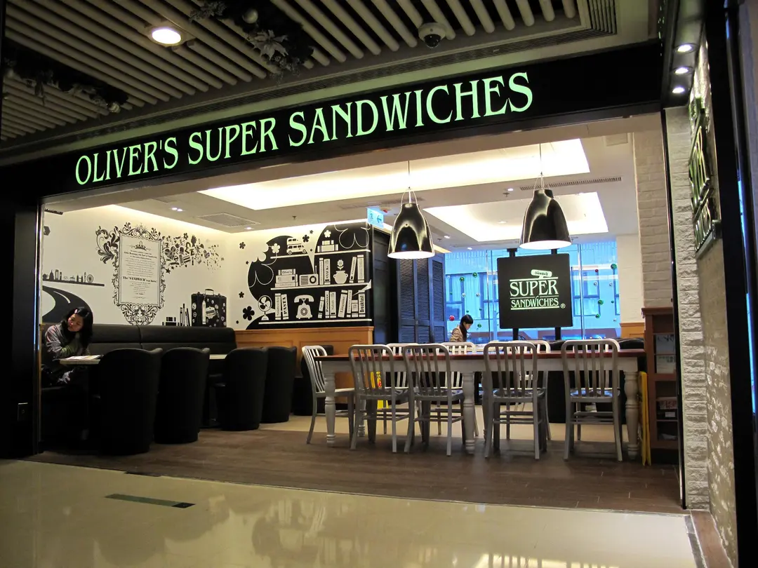 Oliver's Super Sandwiches