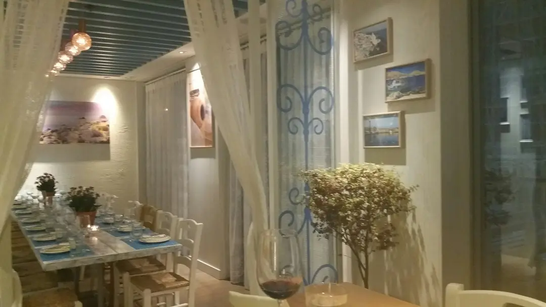 Santorini Greek Taverna