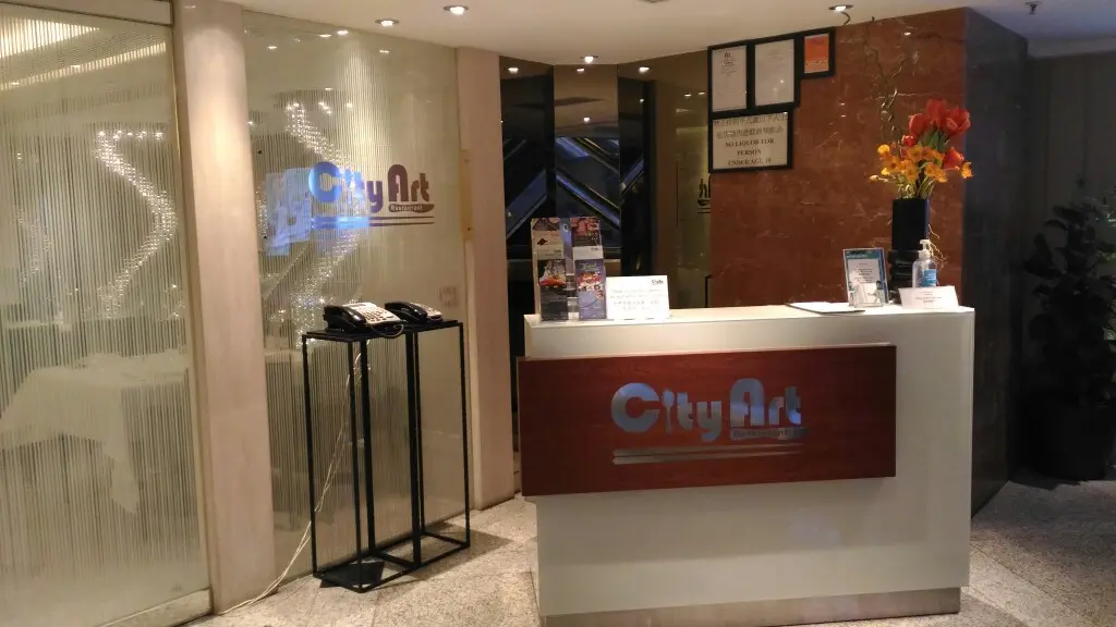 City Art Steak．Grill