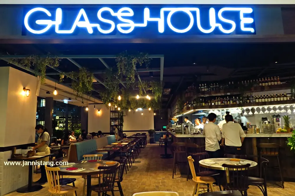 Glasshouse (形點 I)