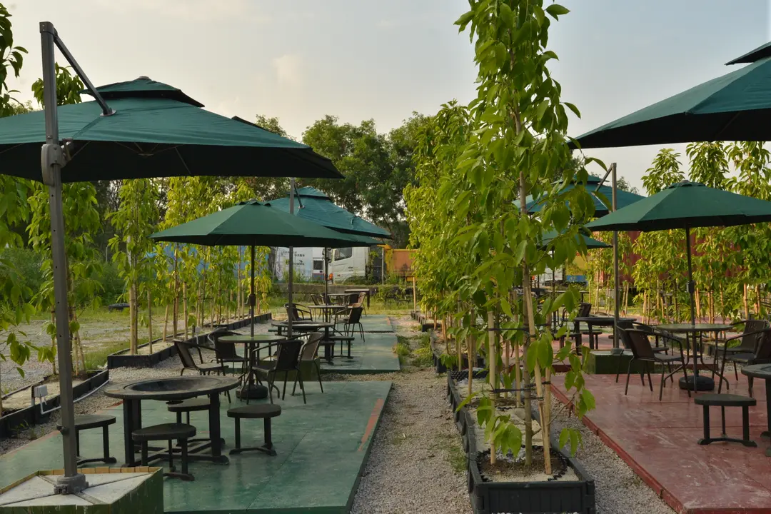 峻嶺高爾夫球練習場及燒烤場