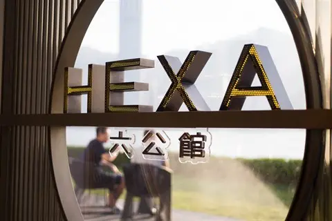 HEXA