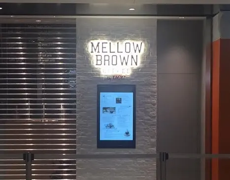 Mellow Brown Coffee by UCC