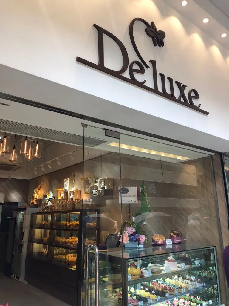 Deluxe Bakery