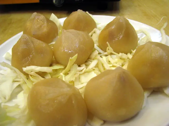 正, Transparent Chau Siu Dumpling