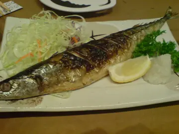 秋刀鱼,都算系正常