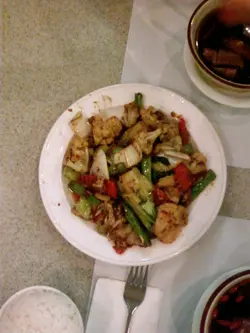 虾膏炒杂菜，好够镬气呢，虾膏味又浓