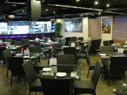 店內是令人難忘的歌聲與Poster。