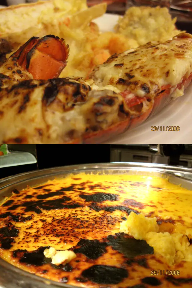 龍蝦米多內裡除龍蝦肉外,還混合了菇菌,但略嫌龍蝦肉少