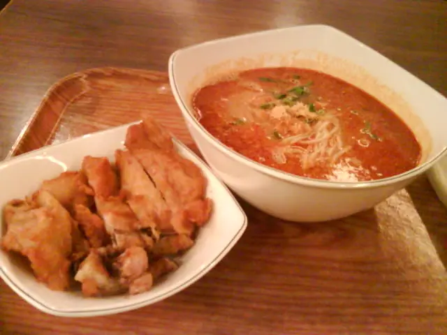 上海排骨擔擔麵
