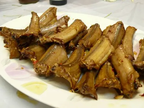 椒鹽蛇碌香口好吃