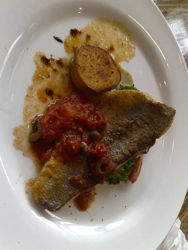 鱸魚，份量好夠!