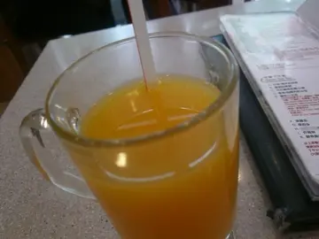 好耐无饮过橙汁
