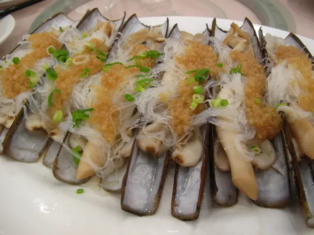 蒜蓉粉絲蒸蟶子王