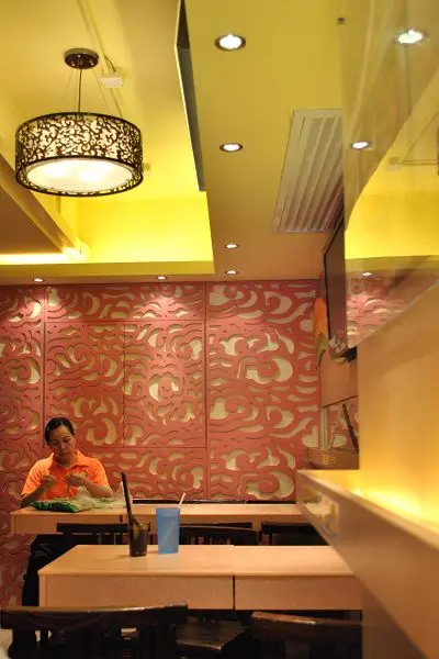 新舖店面靚左好多~~~