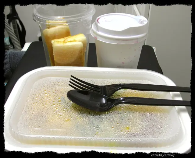 西班牙黑椒腸燴飯+咖央杏仁脆香包+藍莓浪漫