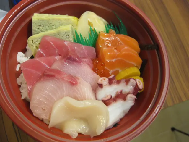 什錦魚生飯 $58