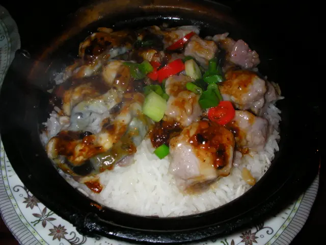 白鱔排骨煲仔飯