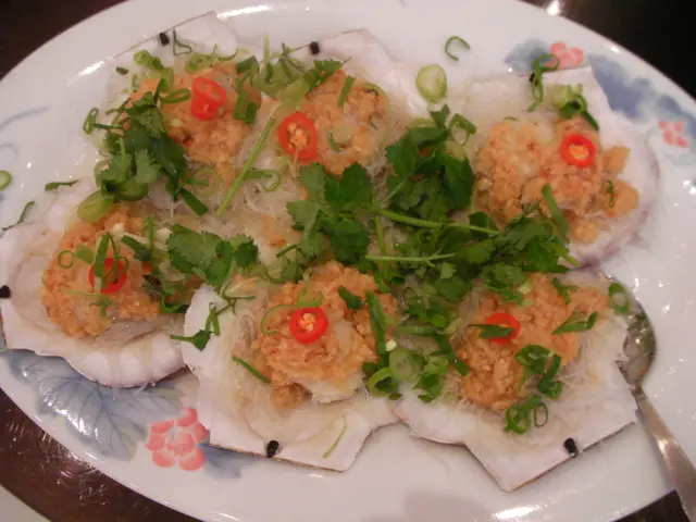 蒜蓉粉絲蒸元貝