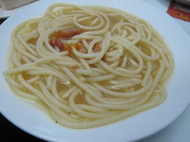 叉燒意粉 - 叉燒太少