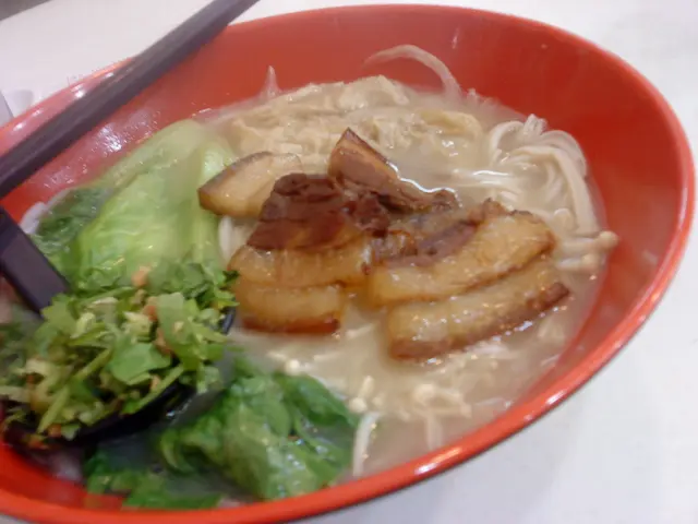 米線附(賢)茜,蒜茸,不錯!!!