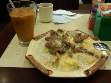 冻奶茶, 滑蛋牛肉饭(多汁)