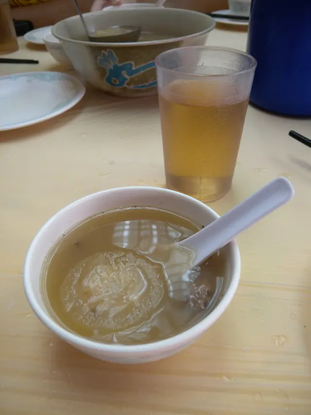 足料節瓜豬骨湯
