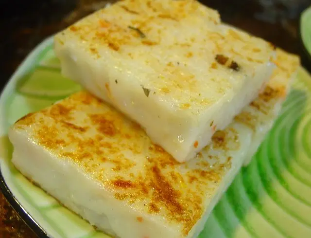 傳說中的羅白糕，粉跟羅白配合得極好！一絲絲羅白清清楚楚，極品的水準，可惜自己略嫌味道重了一點。